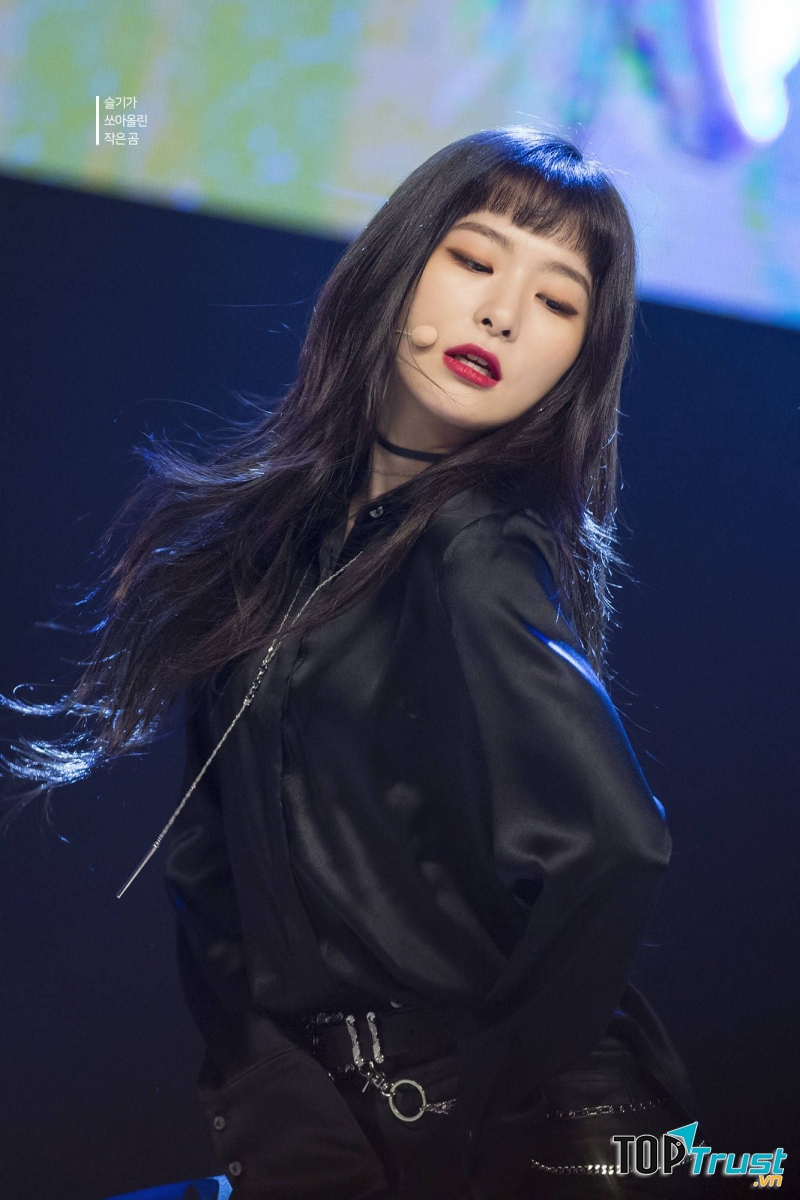Kang Seulgi (Red Velvet)
