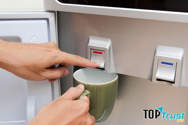 Cây nước nóng lạnh Kangaroo KG40N