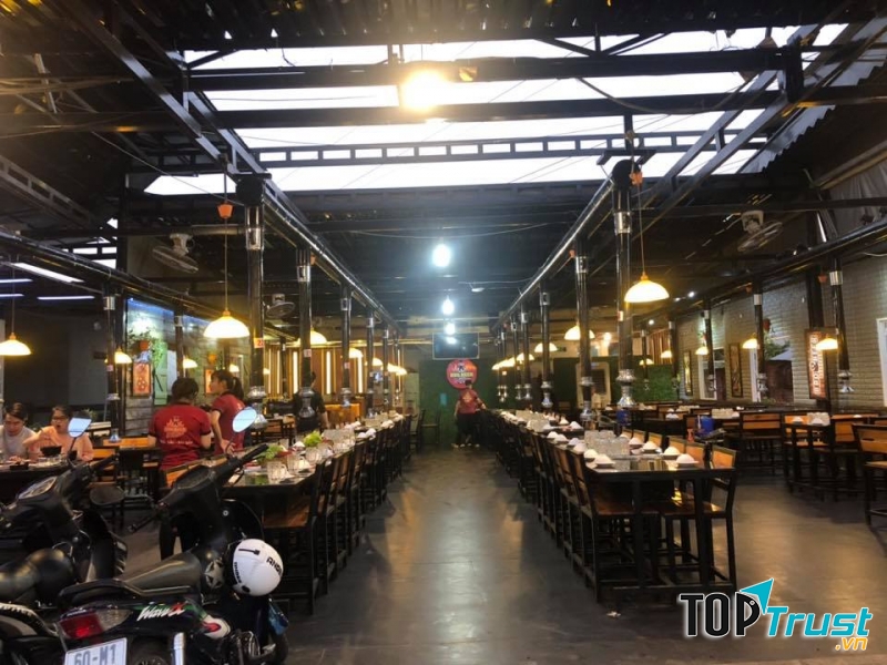 Không gian quán KangNam BBQ