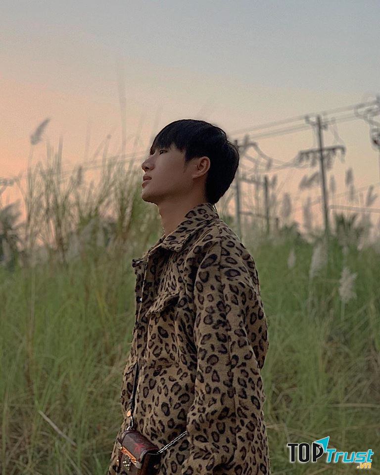 Shop phục vụ các quý ông rất nhiều mẫu quần được đông đảo người yêu thích