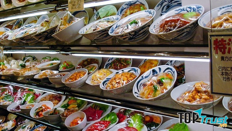 Mô hình thức ăn giả ở Kappabashi-dori