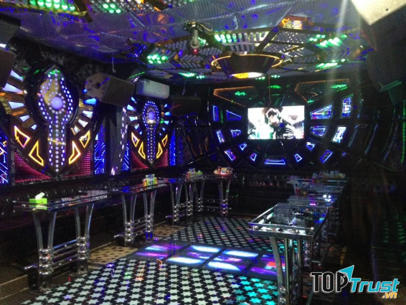 Karaoke Paradise Hạ Long