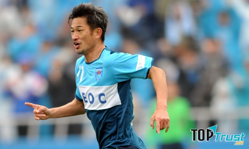Kazuyoshi Miura, tiền đạo nhiều tuổi nhất vẫn đang thi đấu tại Nhật Bản