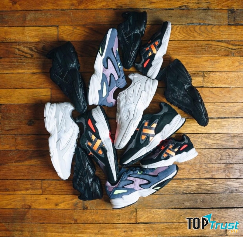 K.B Sneaker Store luôn cập nhật và nhận order các mẫu giầy mới nhất của các hãng