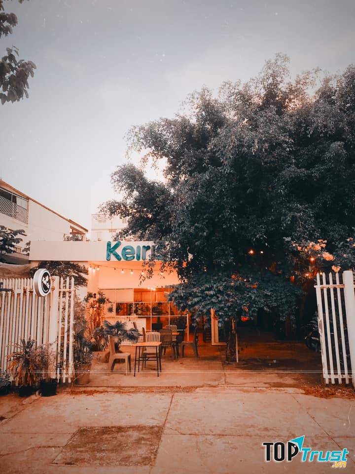 Keiris - Tea, Coffee & Cakes