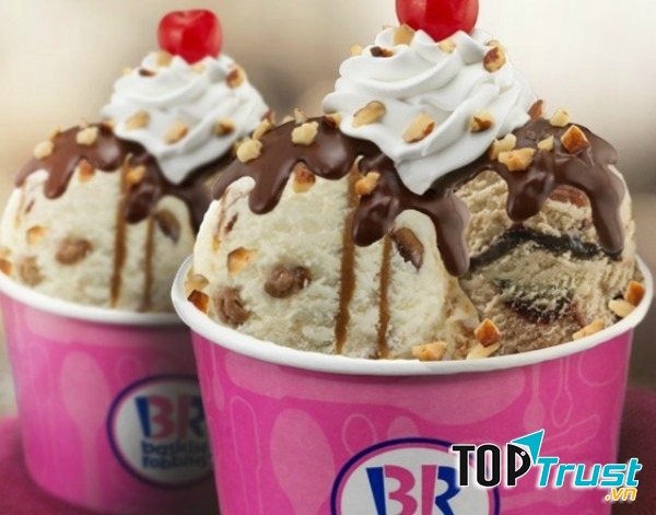 Ly kem Baskin Robbins mang hương vị socola