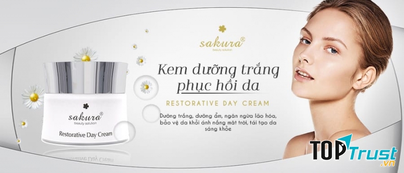 Kem chống lão hóa da ban ngày Sakura Restorative Day Cream