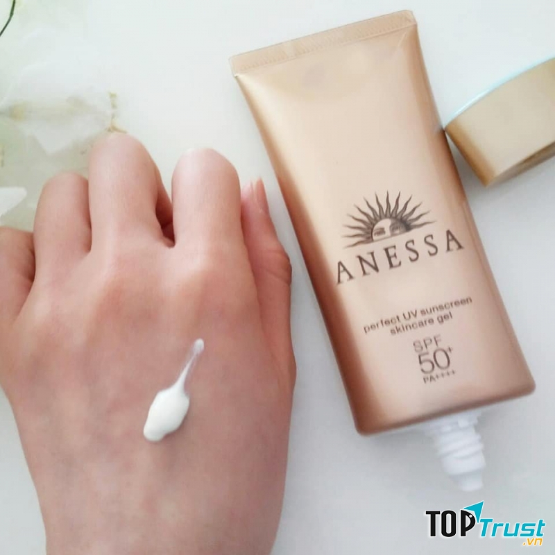 Sản phẩm chống nắng Anessa của Nhật Bản đã tạo được lòng tin sử dụng của nhiều người.