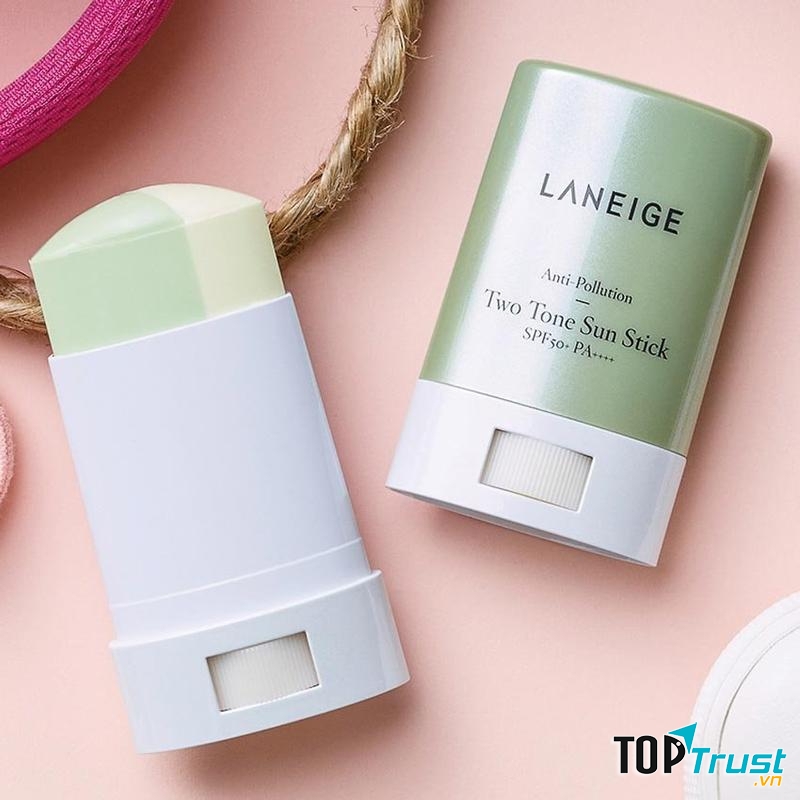 Kem chống nắng Laneige Anti-Pollution Two Tone Sun Stick SPF50+ PA++++