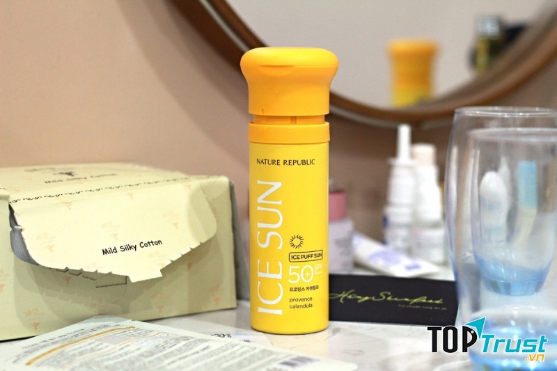 Kem chống nắng Provence Calendula Ice Puff Sun SPF50 PA+++