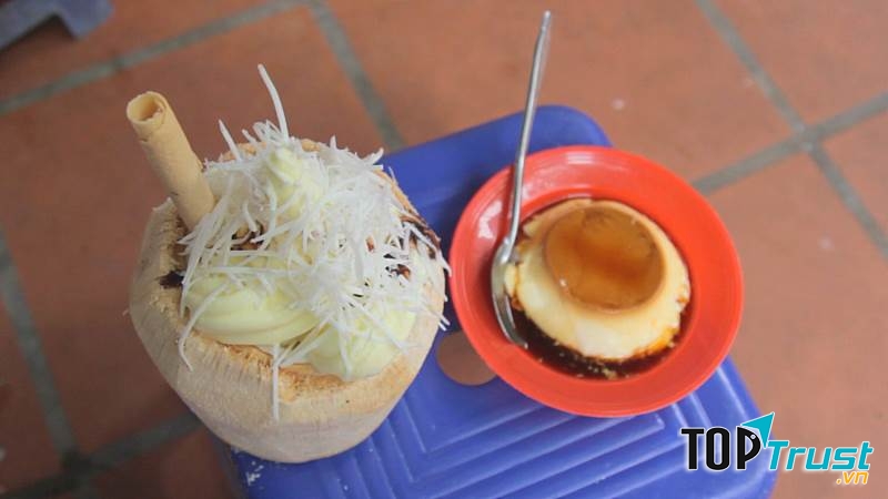 Kem dừa Hàng Than