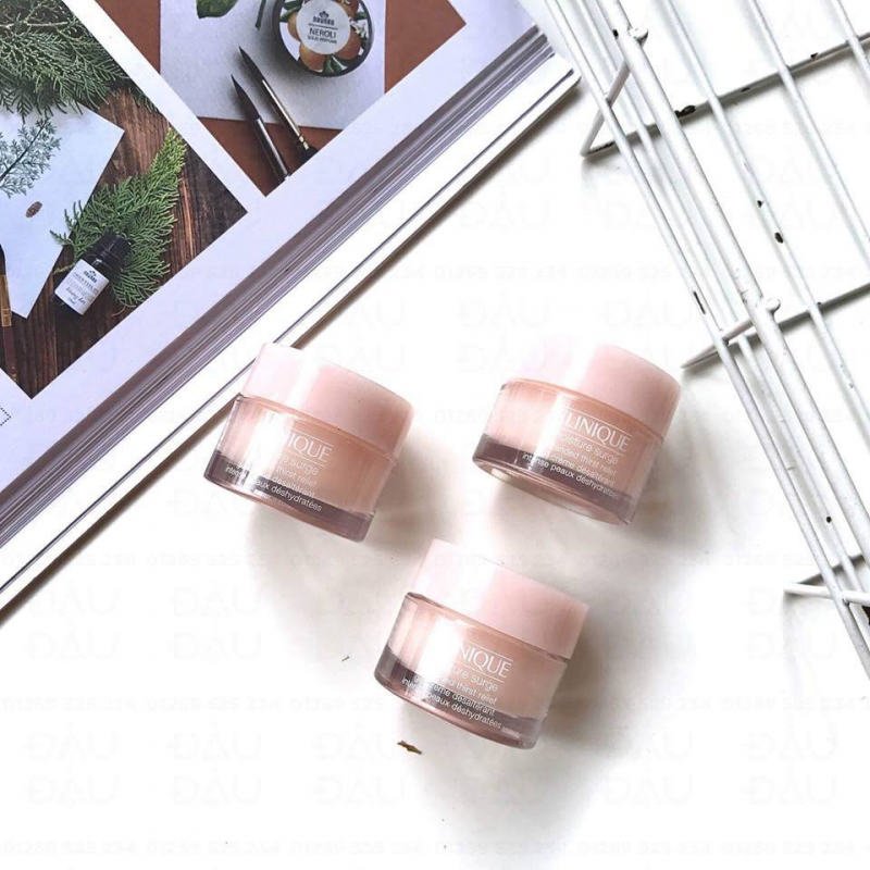 Kem dưỡng ẩm Clinique Moisture Surge Extended Thirst Relief