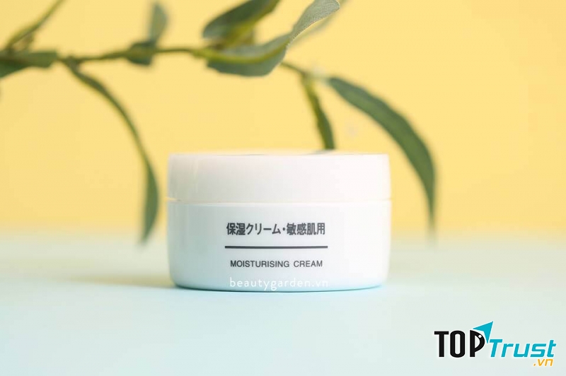 Kem dưỡng ẩm Muji Moisturising có nguồn gốc từ thiên nhiên