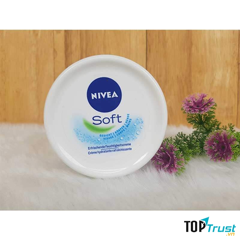 Kem dưỡng ẩm Nivea Soft (200 ml)
