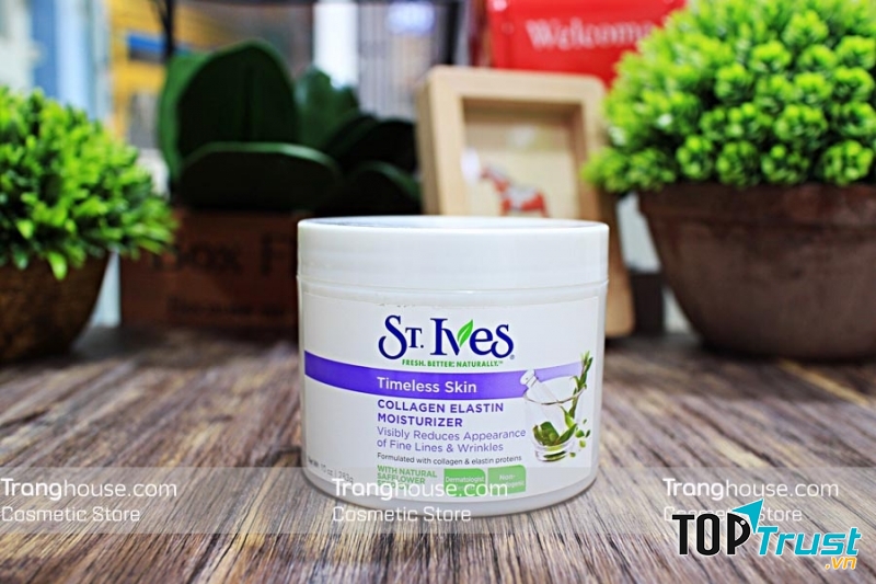ST. IVES Timeless Skin Collagen Elastin Moisturizer