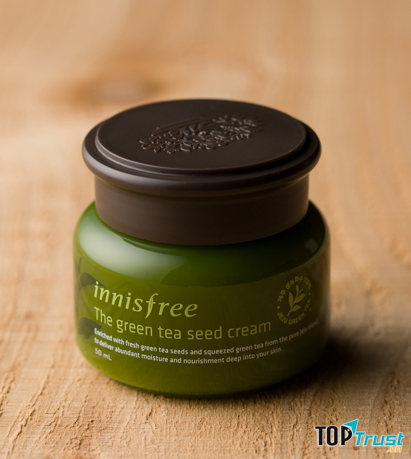 Kem dưỡng da chiết xuất trà xanh tự nhiên INNISFREE