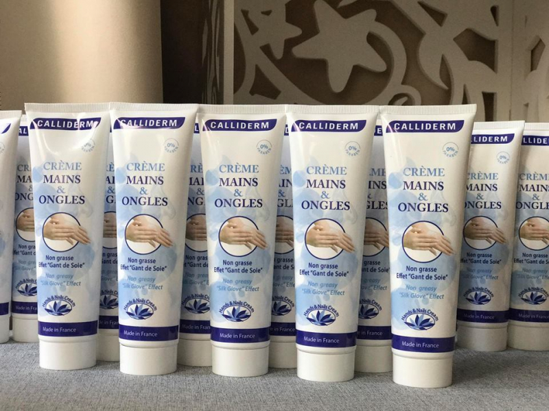 Kem dưỡng da tay và móng tay Calliderm Crème Mains & Ongles