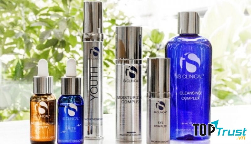 Kem dưỡng trắng da toàn thân iS Clinical Body Complex cho da nhạy cảm tốt nhất hiện nay