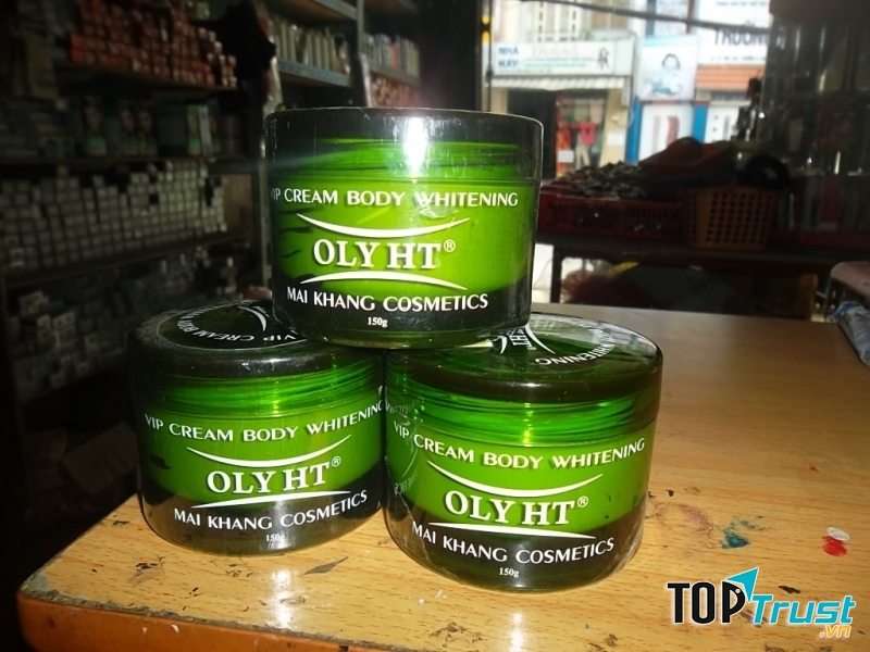 Kem dưỡng trắng da toàn thân nhau thai cừu Oly HT có chiết suất từ nhau thai cừu