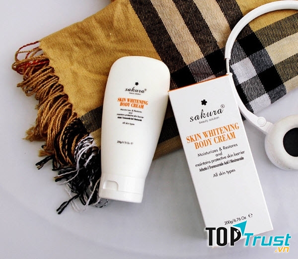 Kem dưỡng trắng da toàn thân Sakura Skin Whitening L-Glutathione Body Cream tốt nhất hiện nay
