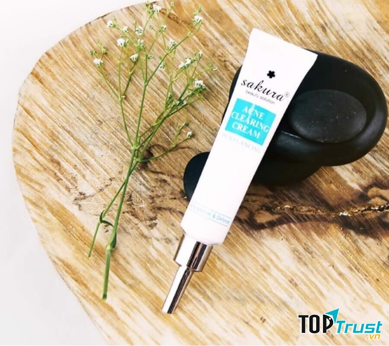 Kem trị mụn Sakura Acne Clearing Cream