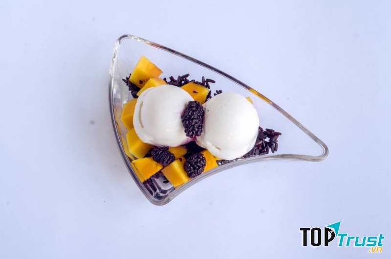 Kem Nếp Cẩm - Nu Coffee