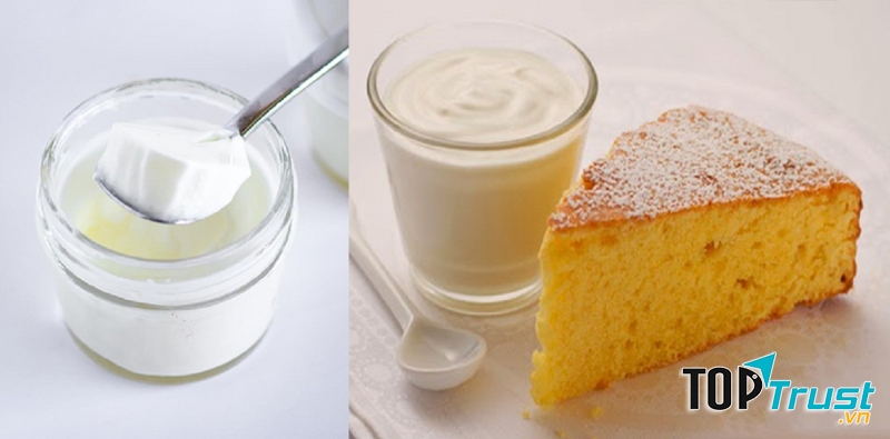 Sữa chua ăn kèm bánh gato là một lựa chọn tuyệt vời