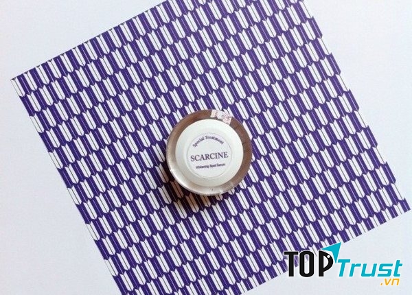 Kem trị thâm mụn Scarcine Whitening Spot Treatment