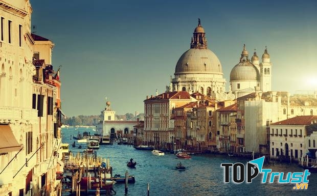 Kênh lớn Grand Canal