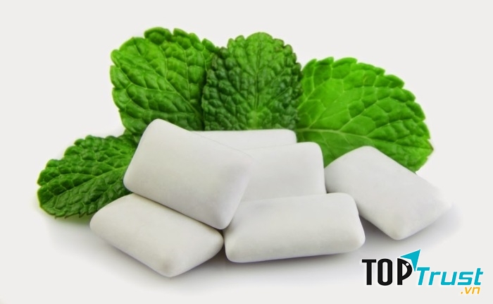 Nếu cảm giác buồn miệng luôn khiến bạn thèm ăn thì hãy để kẹo cao su giúp bạn giải quyết điều đó.