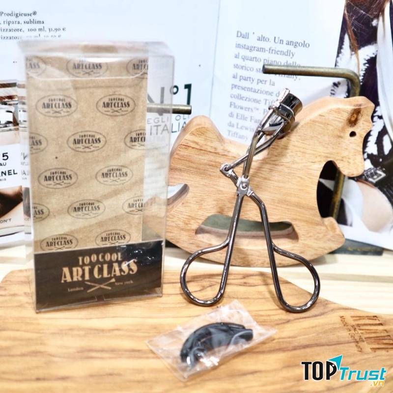 Kẹp Bấm Mi Too Cool For School Artclass Eyelash Curler