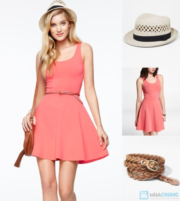 Những ai có vóc dáng nhỏ nhắn, khi dùng thắt lưng chỉ nên chọn những cái bản nhỏ, thanh lịch