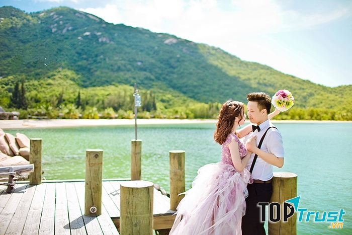 Ảnh cưới lưu giữ lại những khoảnh khắc hạnh phúc nhất