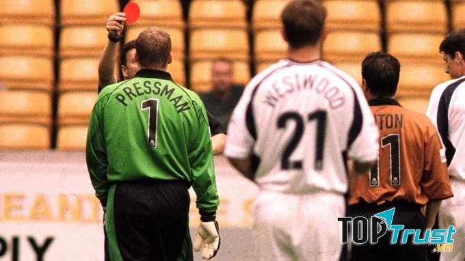Kevin Pressman (13s)