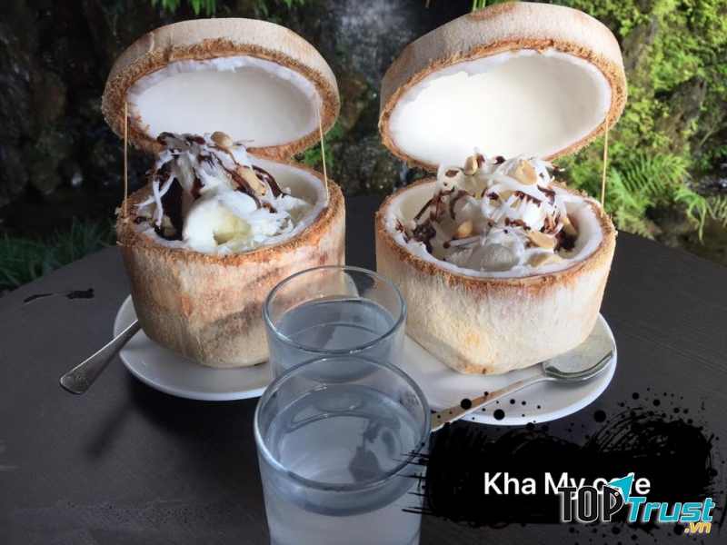 Kem trái dừa Kha My Cafe