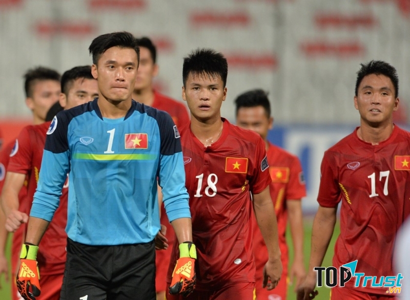 Tiến Dũng thi đấu hay nhất trận đấu gặp U19 Nhật Bản