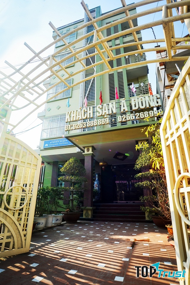 Khách sạn Á Đông là khách sạn 2 sao có vị trí tiện lợi