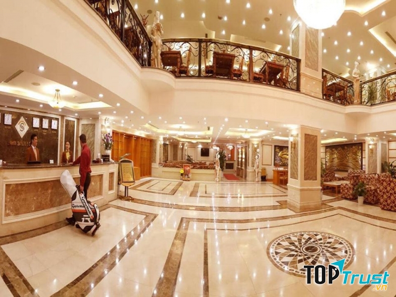 Khách sạn A25 - Đội Cấn