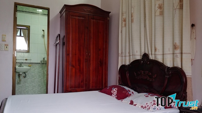 Hotel Ánh Tuyết