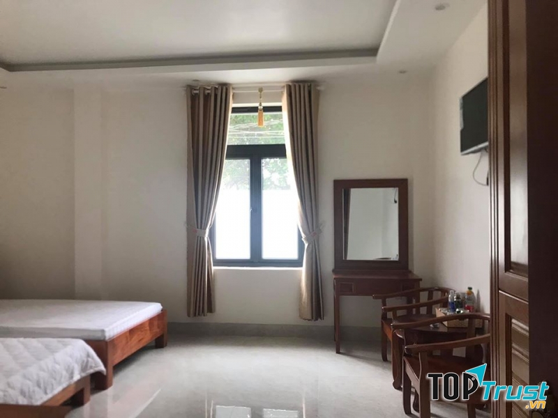 Khách sạn Ban Mai