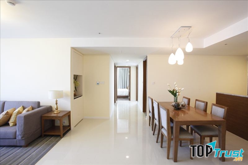 Khách sạn Calidas Landmark 72