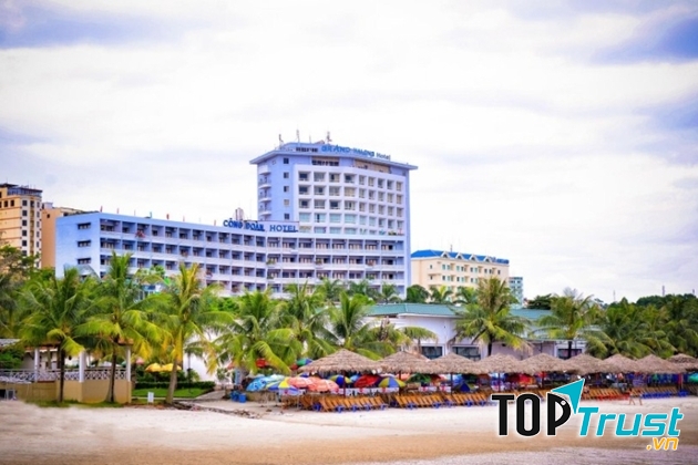 Mặt tiền của Grand Hạ Long Hotel