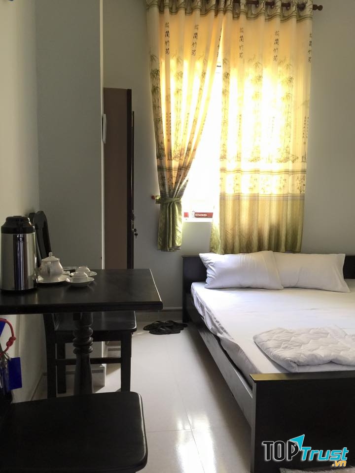 Khách Sạn Đêm Xà No