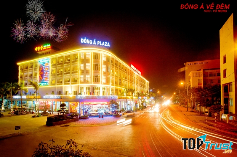 Khách sạn Đông Á Plaza