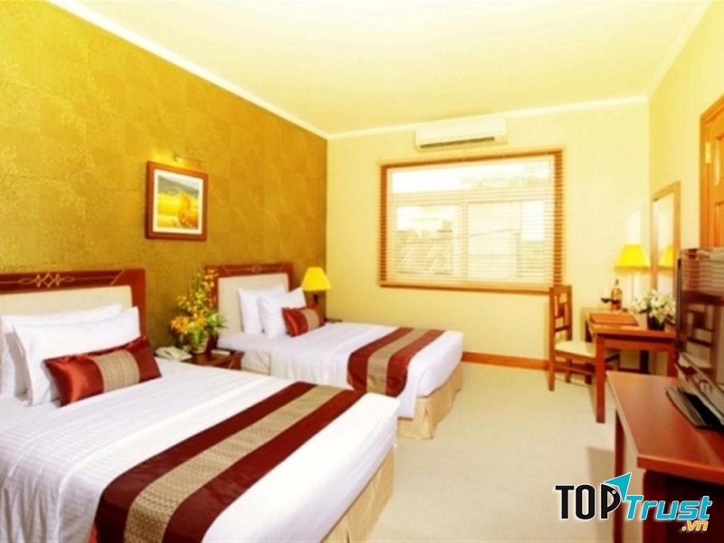 Khách sạn Đồng Khánh