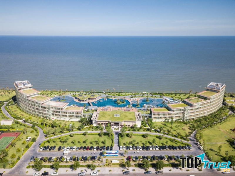 Khách sạn FLC Luxury Hotel Sầm Sơn
