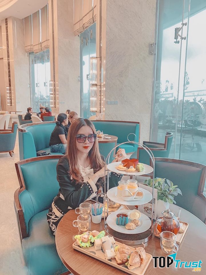 Không gian bên ngoài độc lạ của Horizon Bar