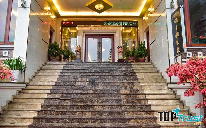 Khách sạn Gia Lê