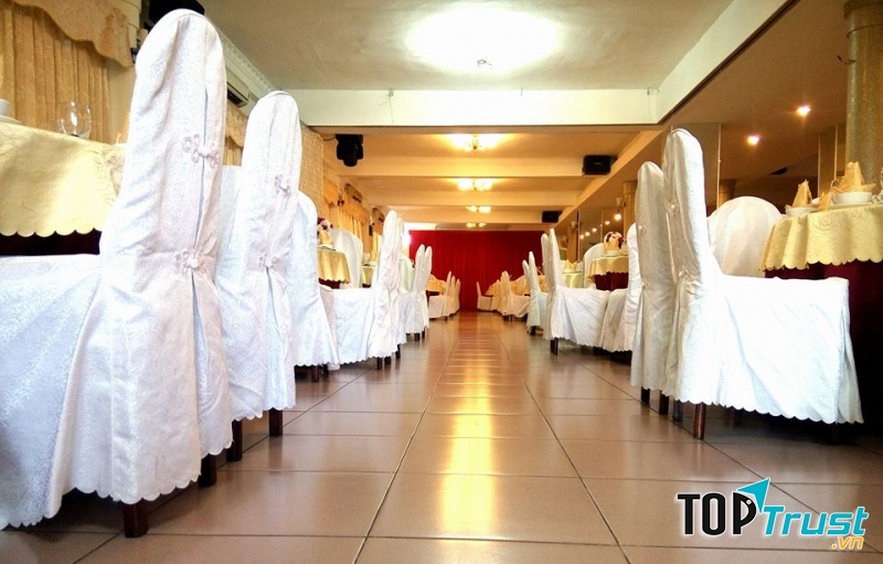 Khách Sạn Hoà Bình