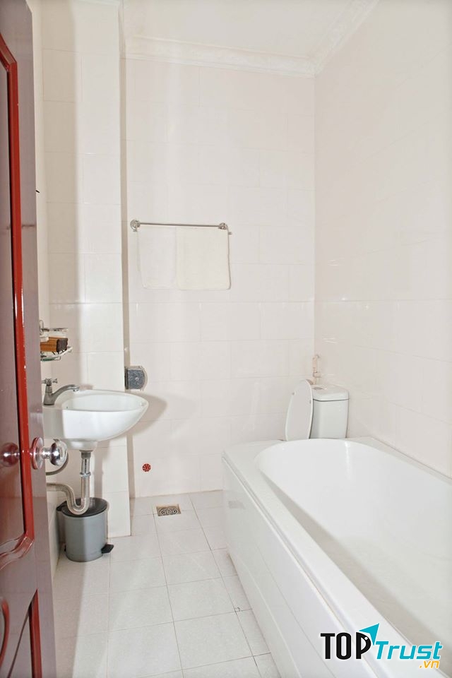 Khách sạn Hoa Đông Dương